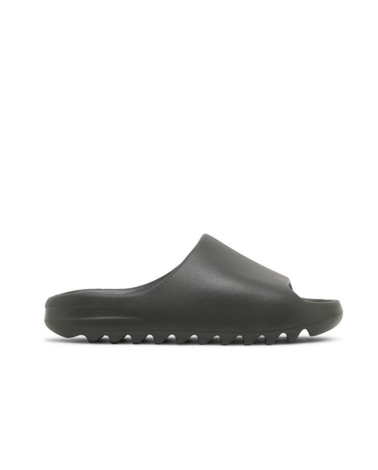 Yeezy Slides ‘Dark Onyx’